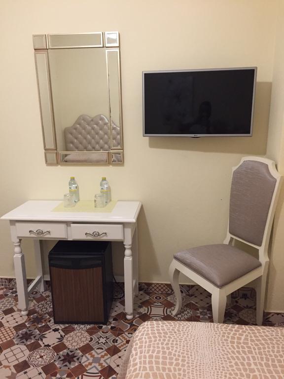 קוניל דה לה פרונטרה Hostal Lojo חדר תמונה